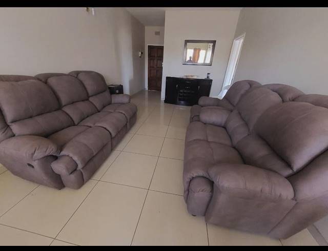 2 BEDROOM APARTMENT FOR SALE IN WYCHWOOD